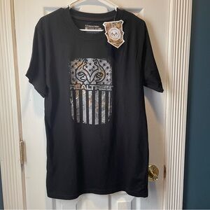 Mens RealTree American Flag T shirt, Medium, NWT